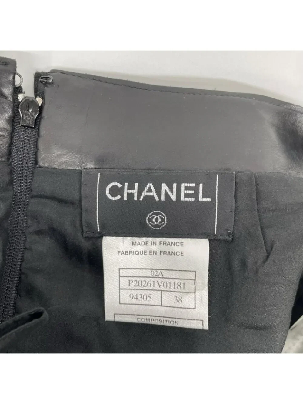 Chanel 02A CC Logo Leather Skirt 38